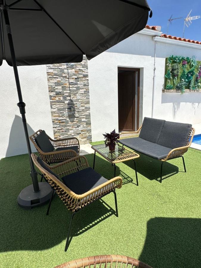 Alojamiento El Miajon De Los Castuos Valdesalor Exterior foto